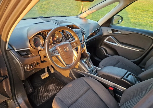 Opel Zafira cena 32900 przebieg: 129161, rok produkcji 2011 z Solec Kujawski małe 407